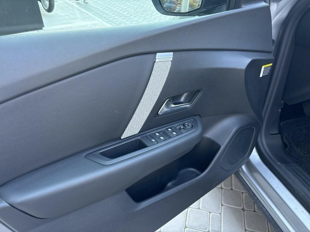 Citroen C4 1.5 BlueHDi Shine EAT