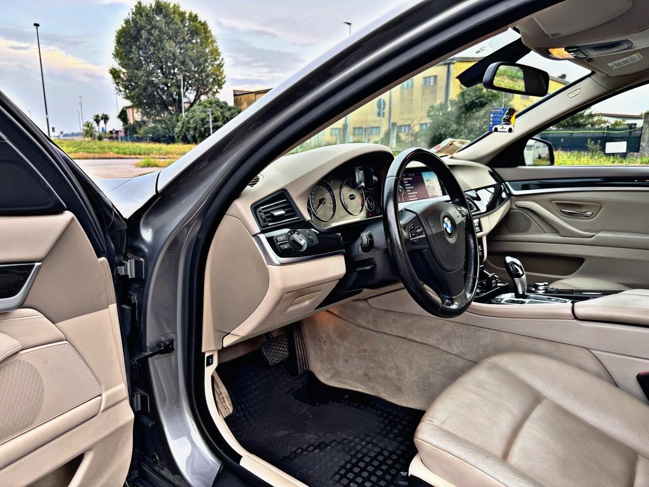 Bmw 530 530d Touring Eletta 245cv *Gancio Traino*
