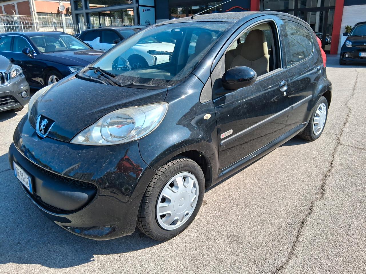 Peugeot 107 1.0 68CV 5p. Plaisir