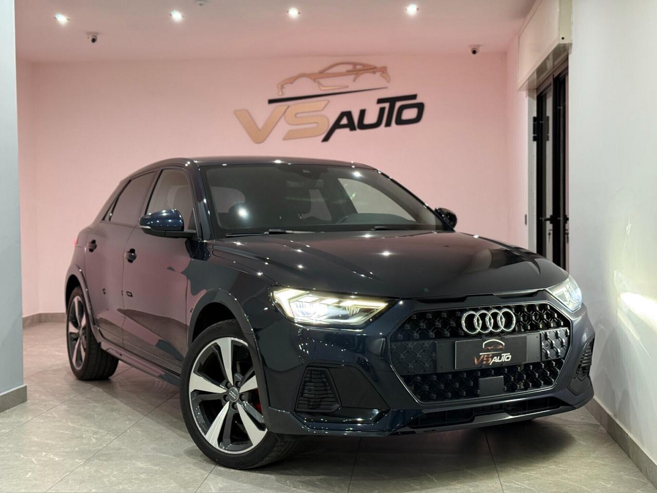 Audi A1 citycarver 30 TFSI S tronic Identity Contrast