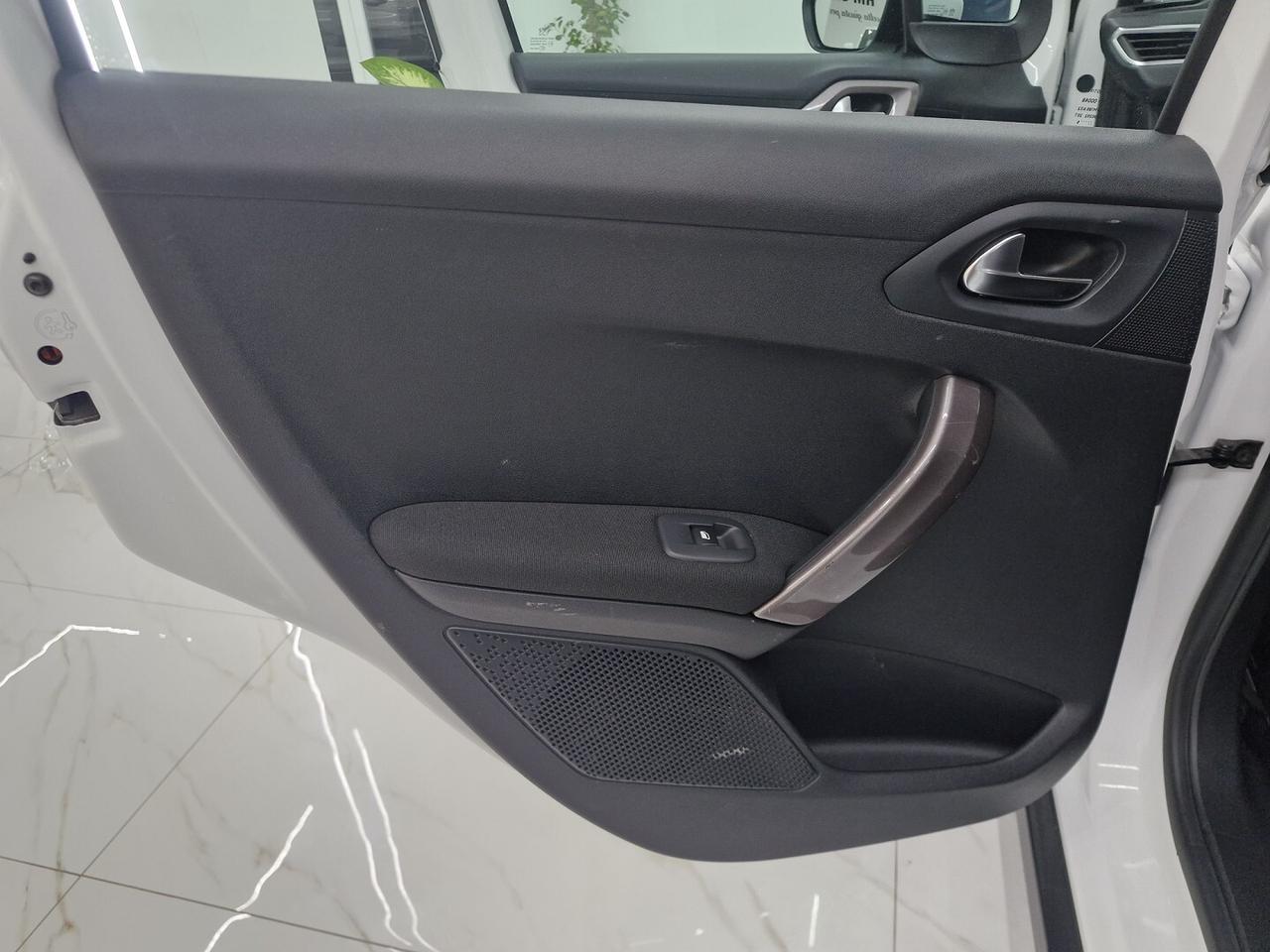 PEUGEOT 2008 1.6 Blue&Hdi 100 S&S ANNO 2016