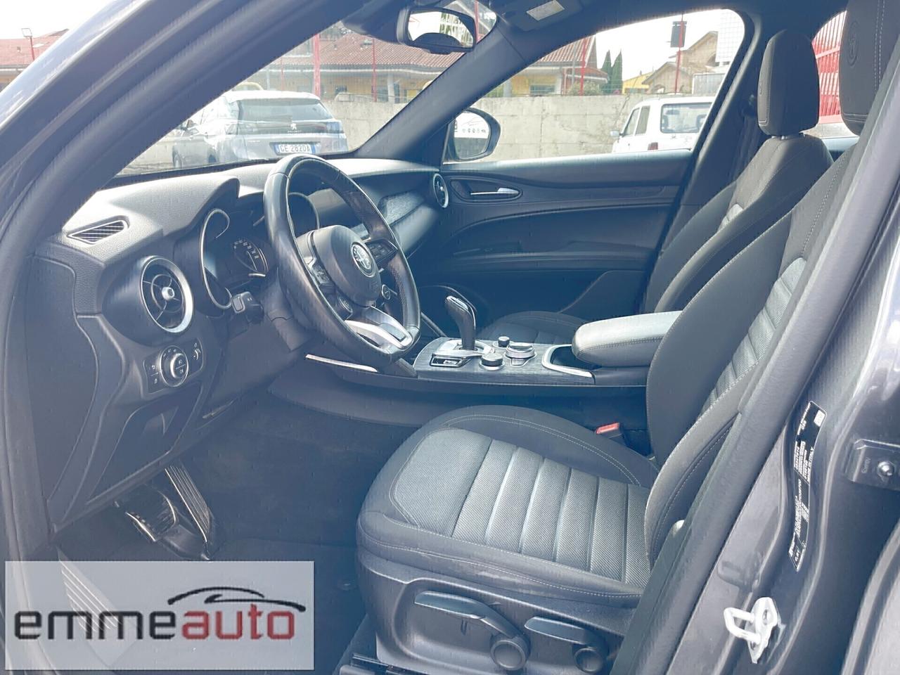 Alfa Romeo Stelvio 2.2 Turbodiesel 160 CV AT8 RWD super AUTOCARO N1 5 POSTI