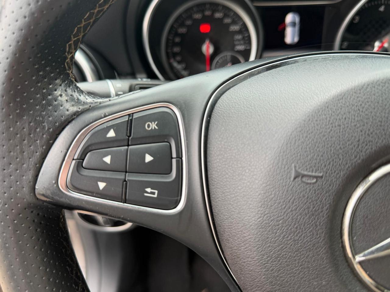 Mercedes-benz A 180 d Sport RESTYILING FULL LED