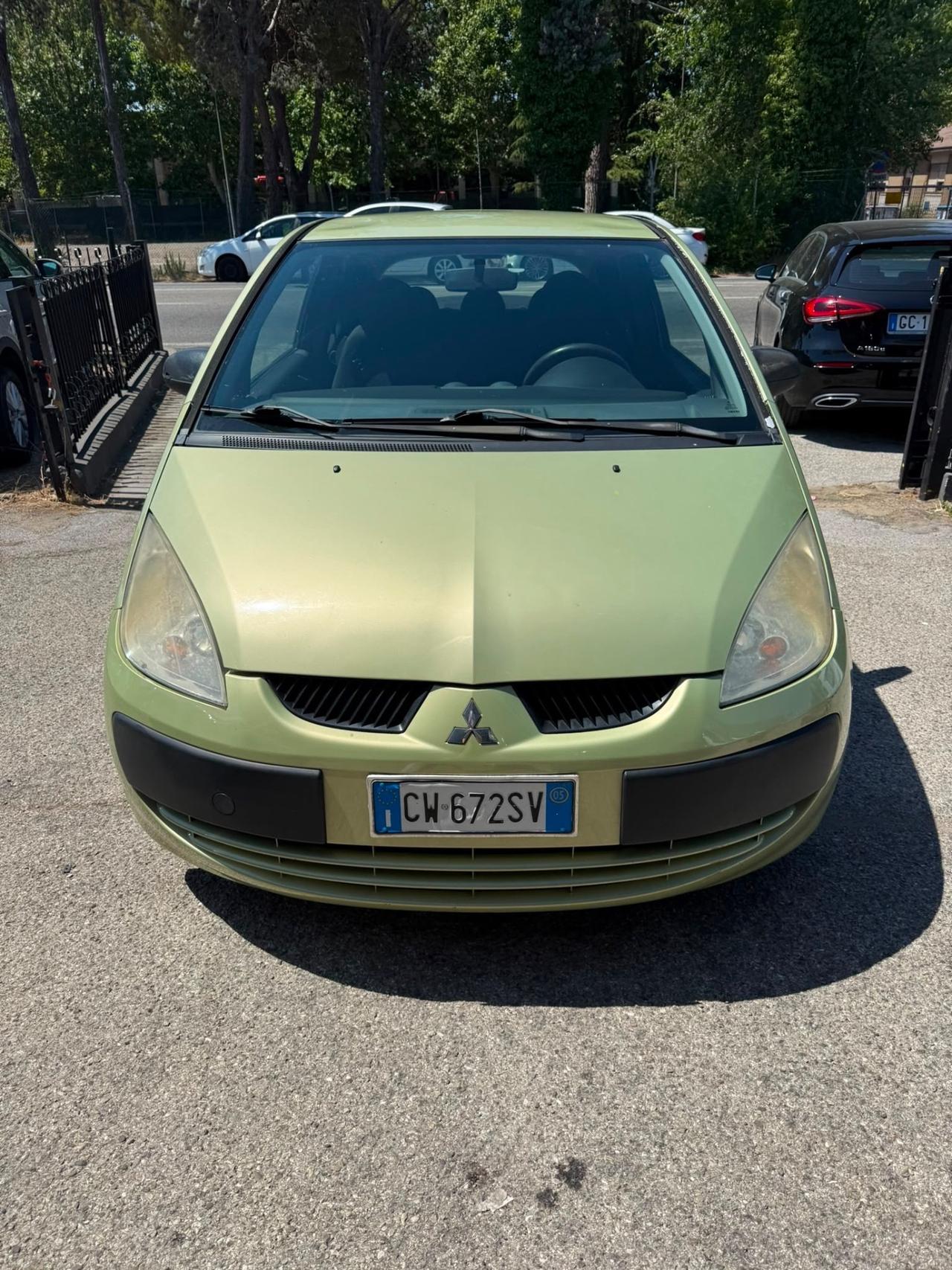 Mitsubishi Colt 1.1 12V 5p. Invite