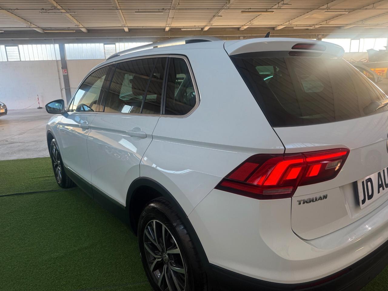 TIGUAN 2.0 BUSINES 4 MOTION DSG