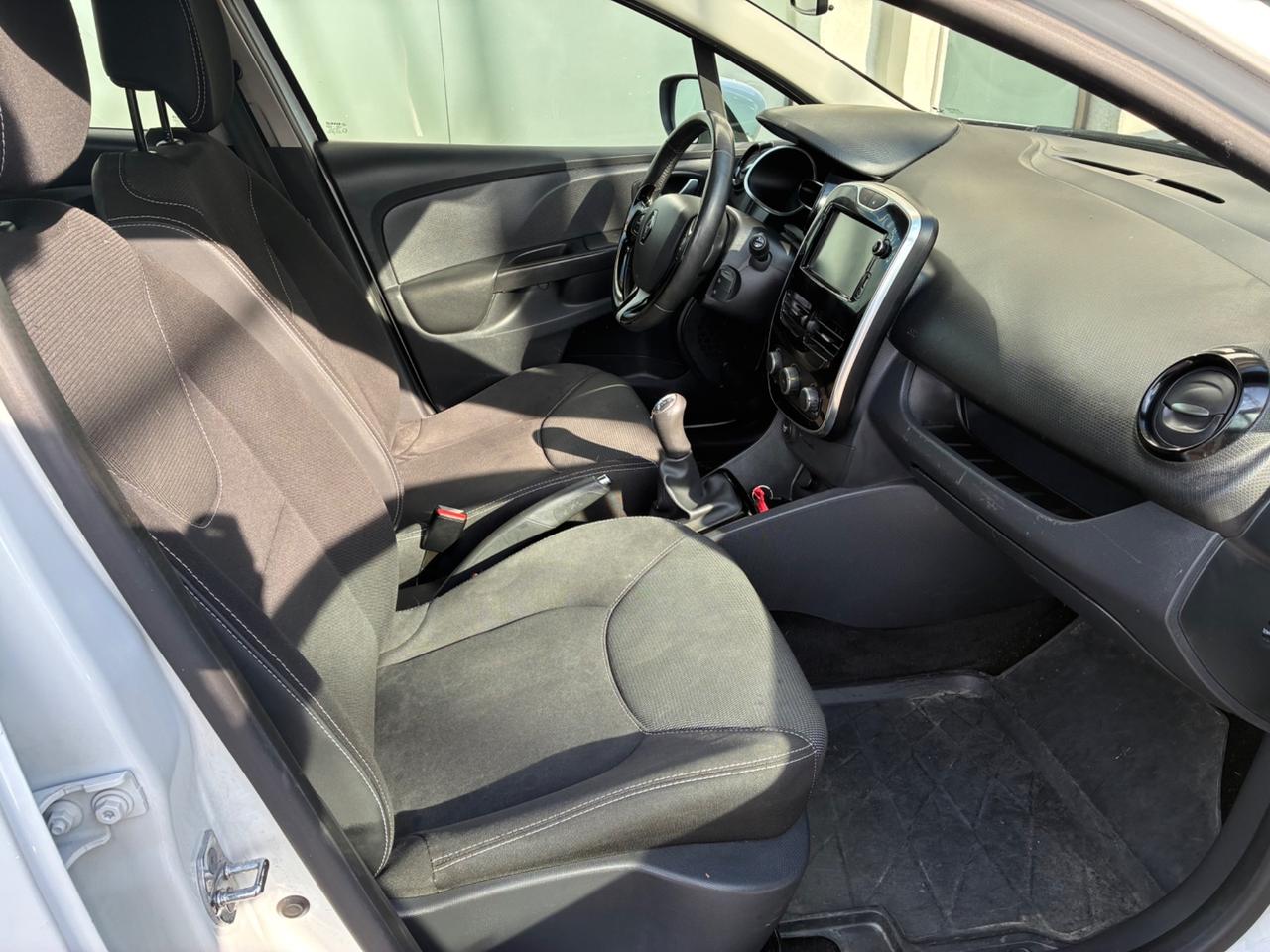 Renault Clio 1.2 75CV 5 porte Wave