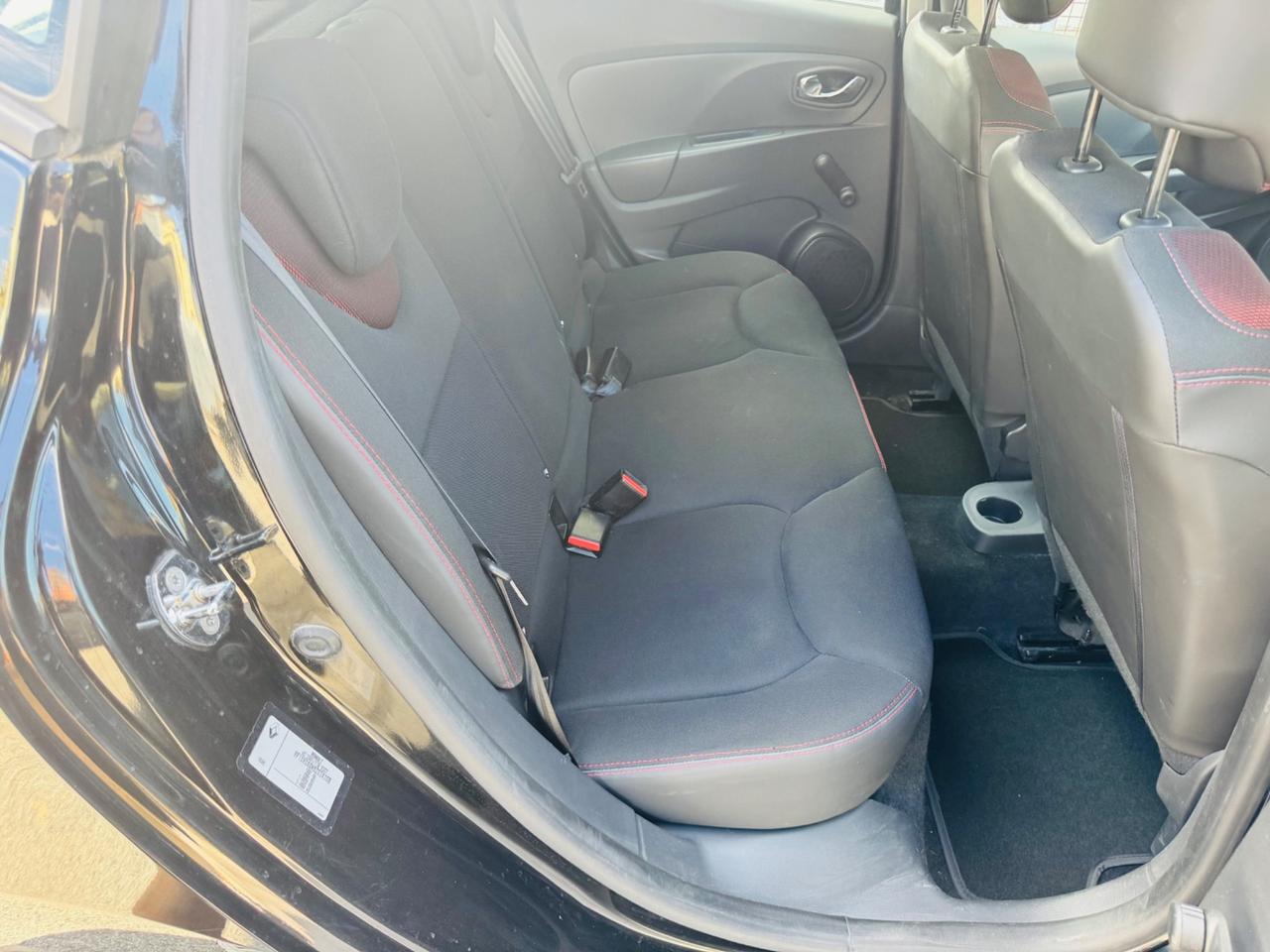 Renault Clio 1.5 dCi 2015 140.000Km neo patentati