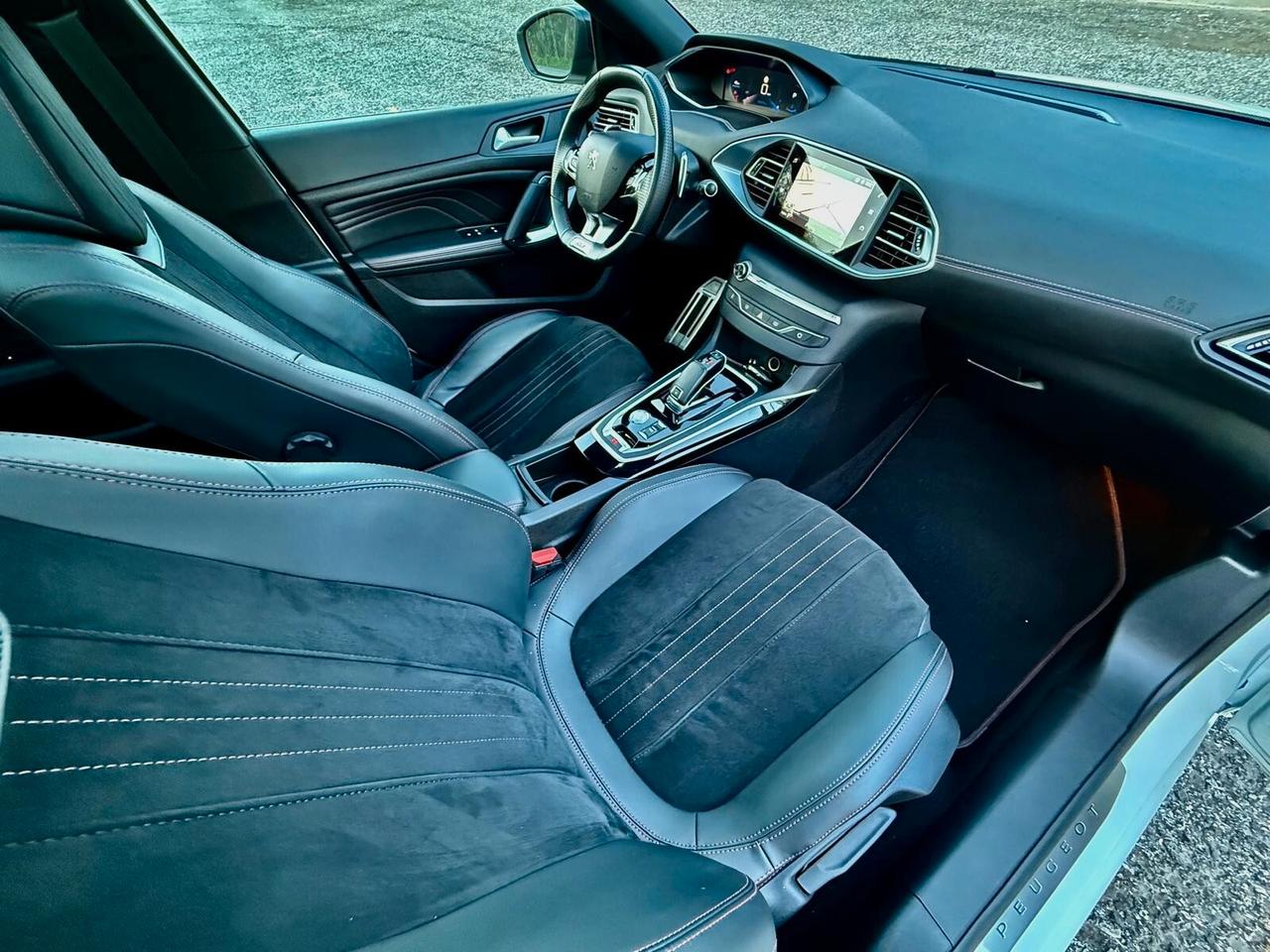 PEUGEOT 308 1.5 BLUE-HDI 130 CV GT LINE