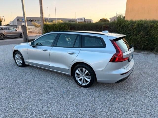Volvo V60 2.0 b4 197cv Momentum Business auto