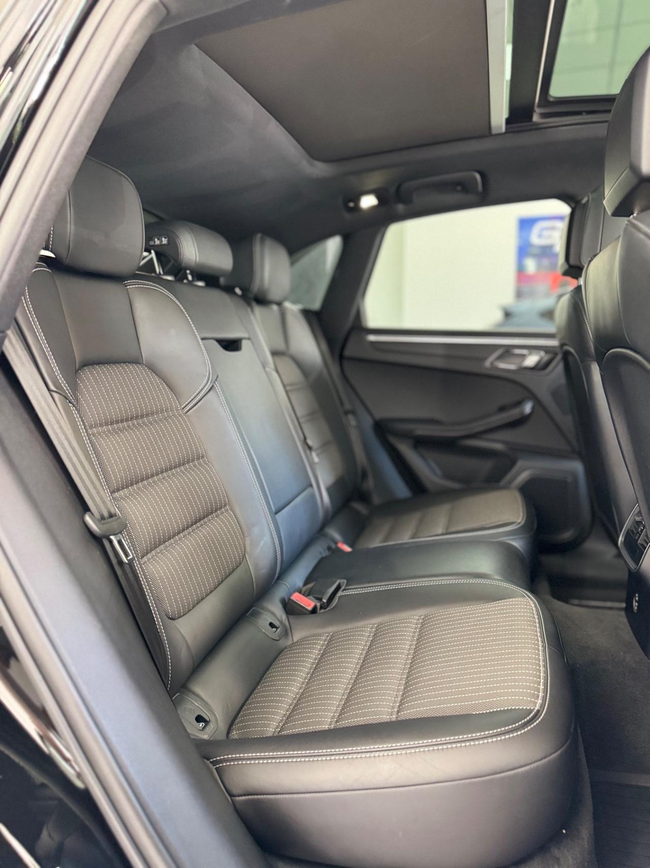 Porsche Macan 2.0 T
