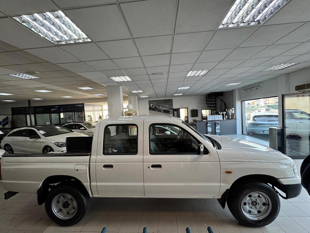 Mazda B 2500 BT 50 PICK-UP 5 POSTI PERFETTO SUBITO DISPONIBILE