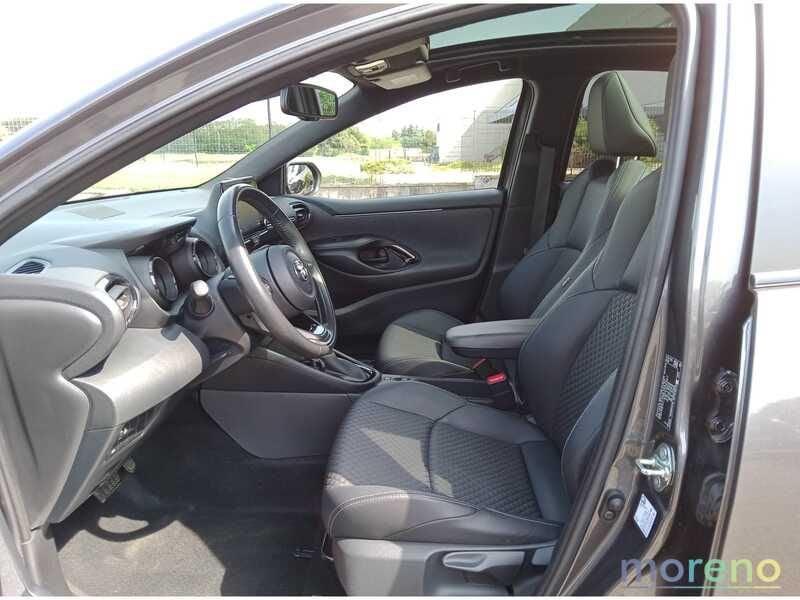 Toyota Yaris 1.5 hybrid Lounge