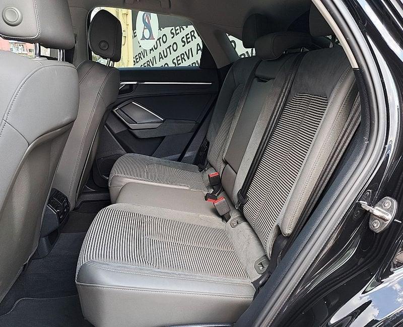 Audi Q3 Sportback 35 TDI quattro S tronic S Line Edition