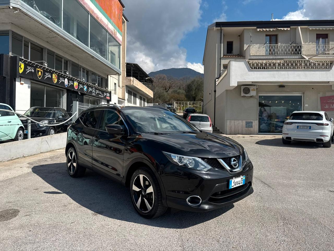 Nissan Qashqai 1.6 dCi 130 cv Tekna Tetto Garanzia