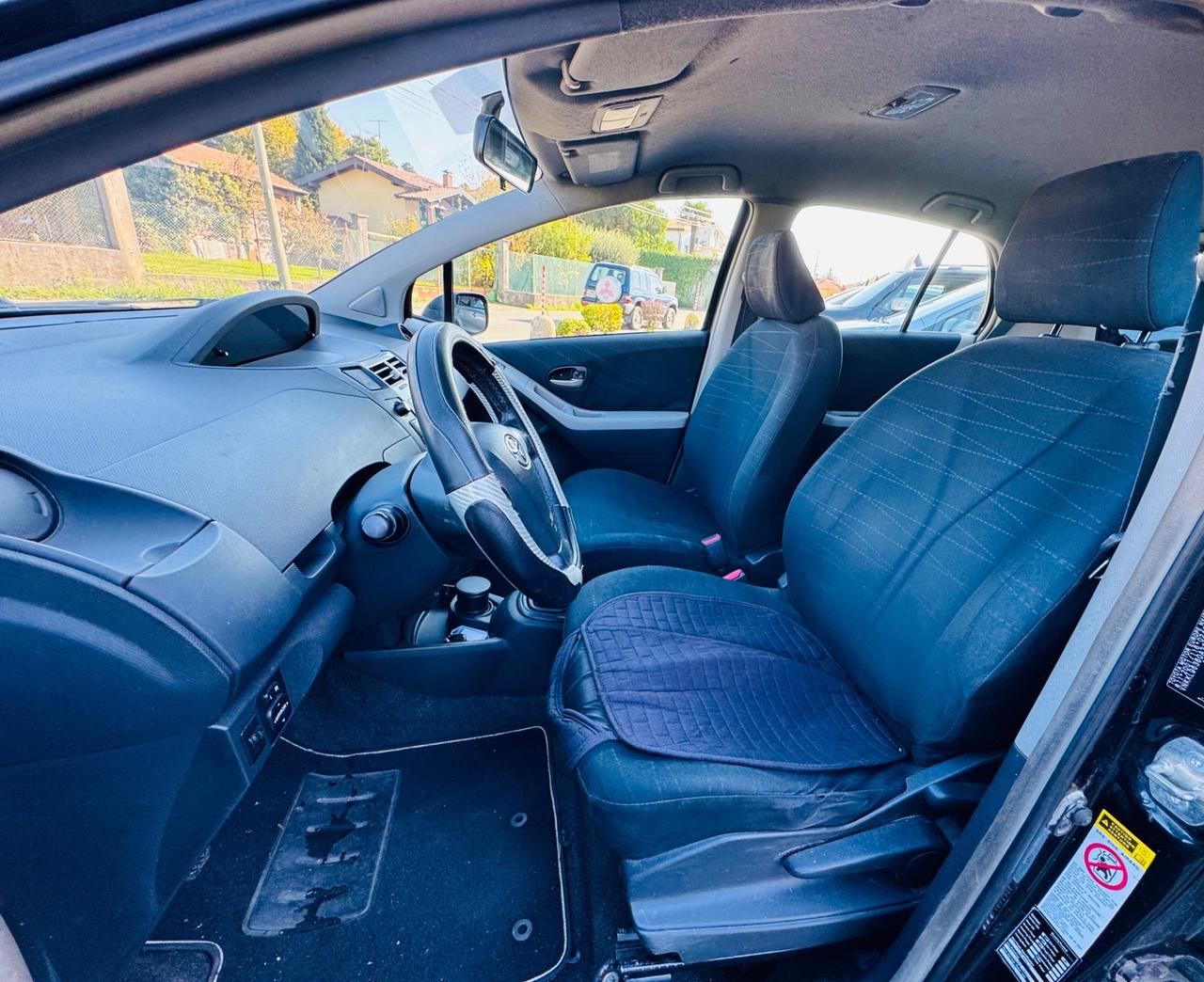 Toyota Yaris 1.3 5 porte Navi