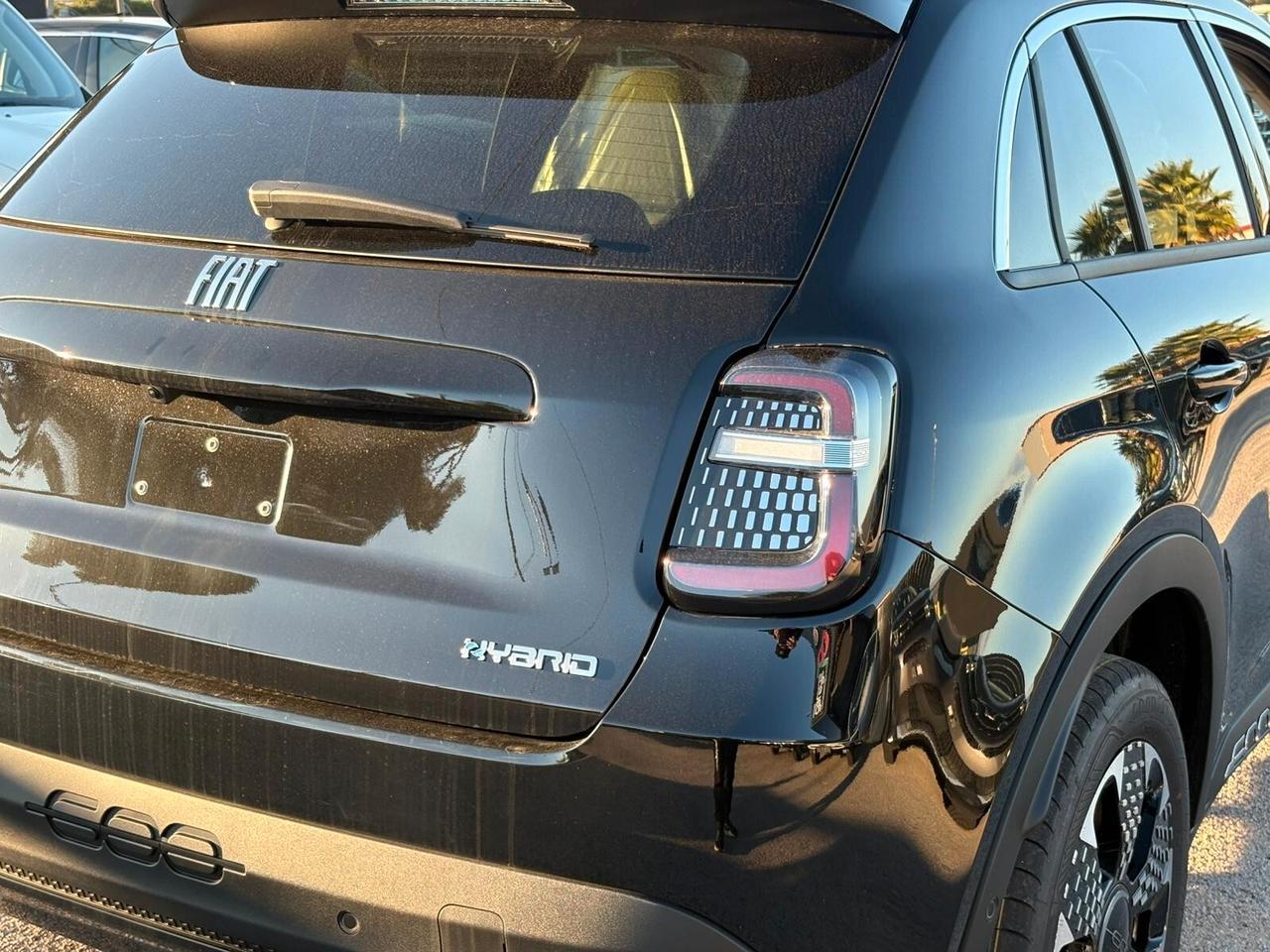 Fiat 600 Hybrid 110 CV DCT MHEV La Prima