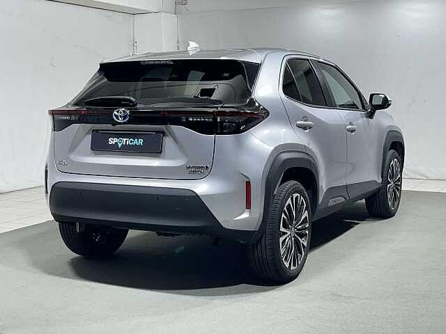 Toyota Yaris Cross 1.5 Hybrid 5p. E-CVT AWD-i Premiere