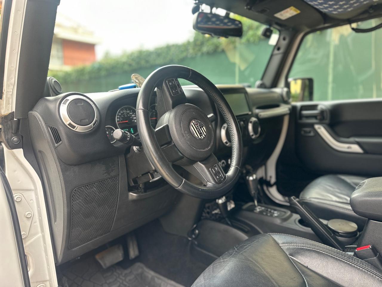 Jeep Wrangler Unlimited 2.8 CRD DPF Sahara