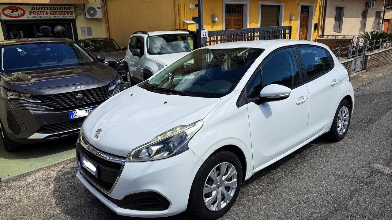 Peugeot 208 1.4 HDI 5P Active - 2015