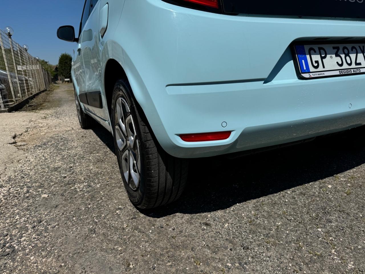 Renault Twingo SCe 65 CV Urban Night NEOPATENTATI