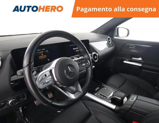 MERCEDES-BENZ GLA 250 Automatic Premium