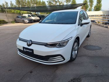 Volkswagen Golf LIFE 1.0 eTSI 110cv DSG NAV+RETROCAM. 2023