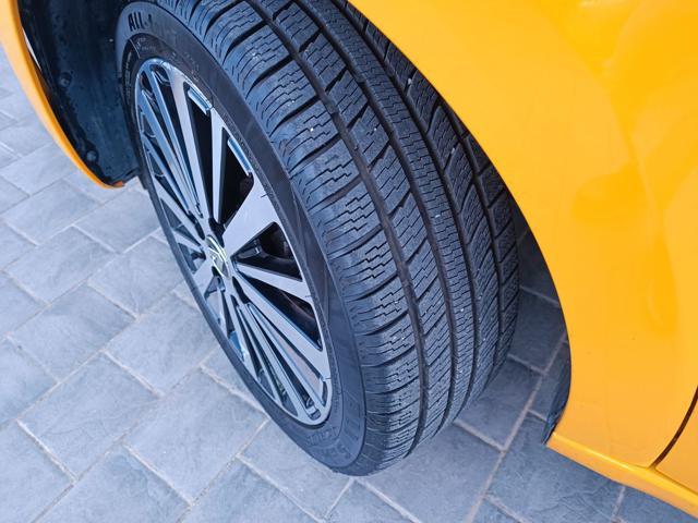 RENAULT Twingo SCe 65 CV Intens