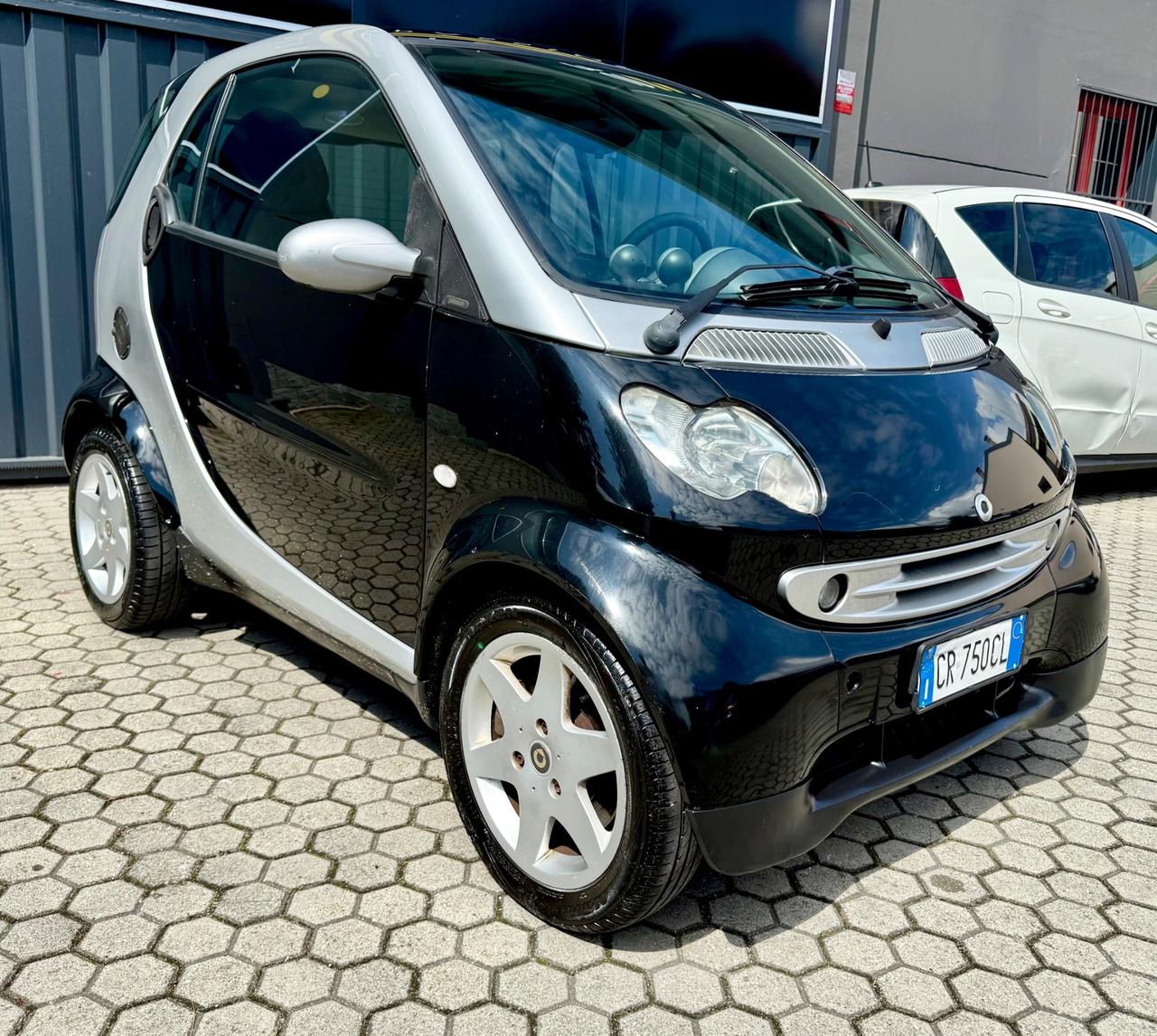 Smart ForTwo 700 Benzina Neopatentati