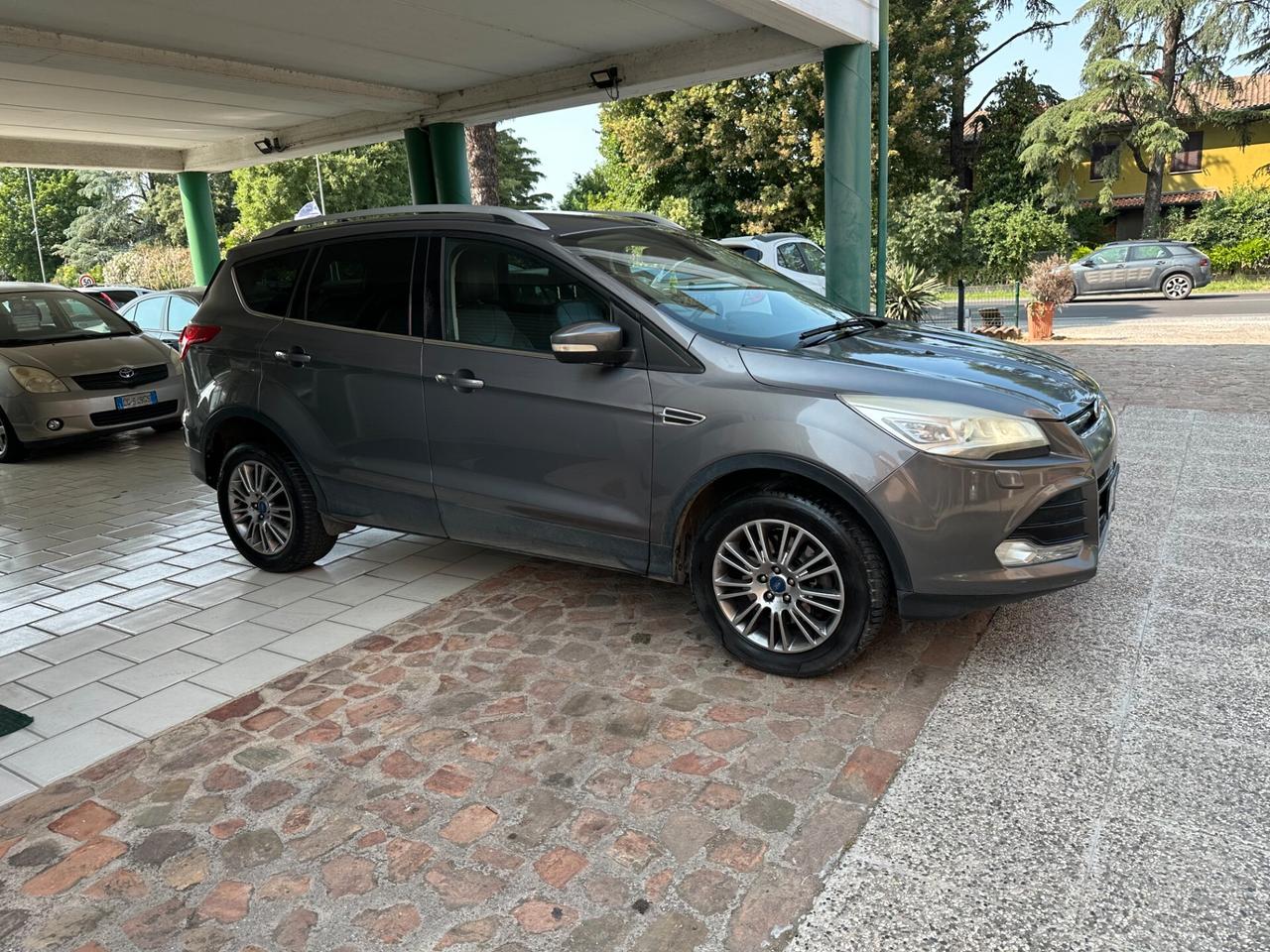 Ford Kuga 2.0 TDCI 140 CV 4WD AUT.
