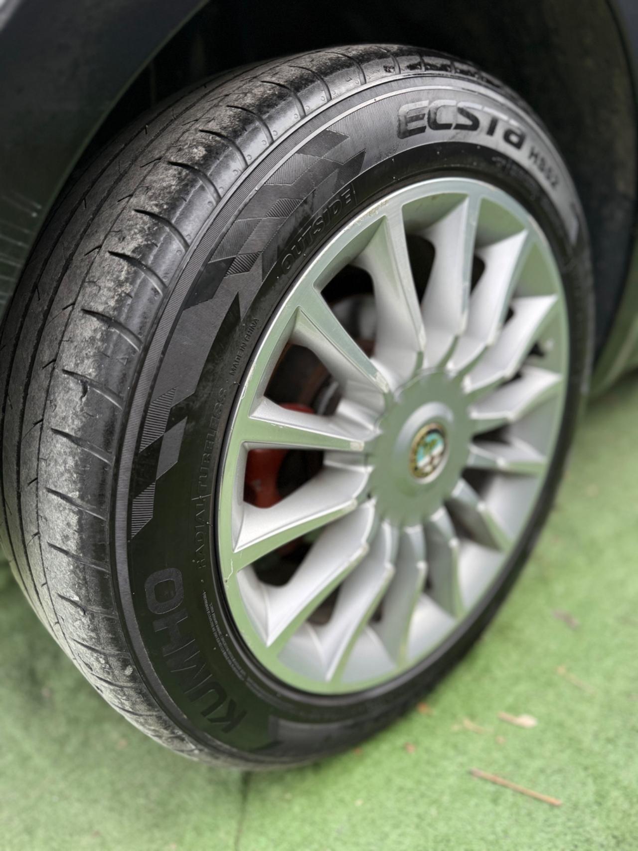 Alfa Romeo MITO 1.4 GPL 77CV DISTINCTIVE SPORT PACK