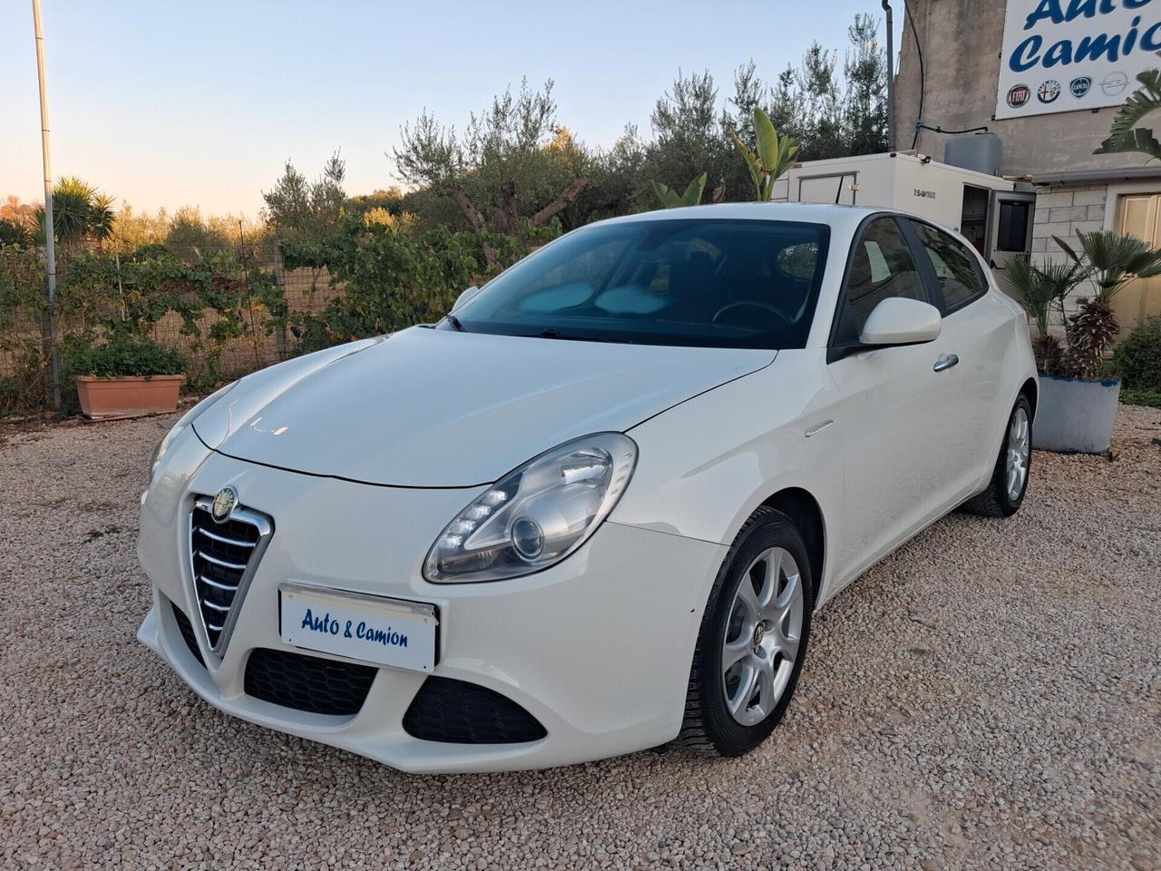 Alfa Romeo Giulietta 1.6 JTDm-2 105 CV Progression