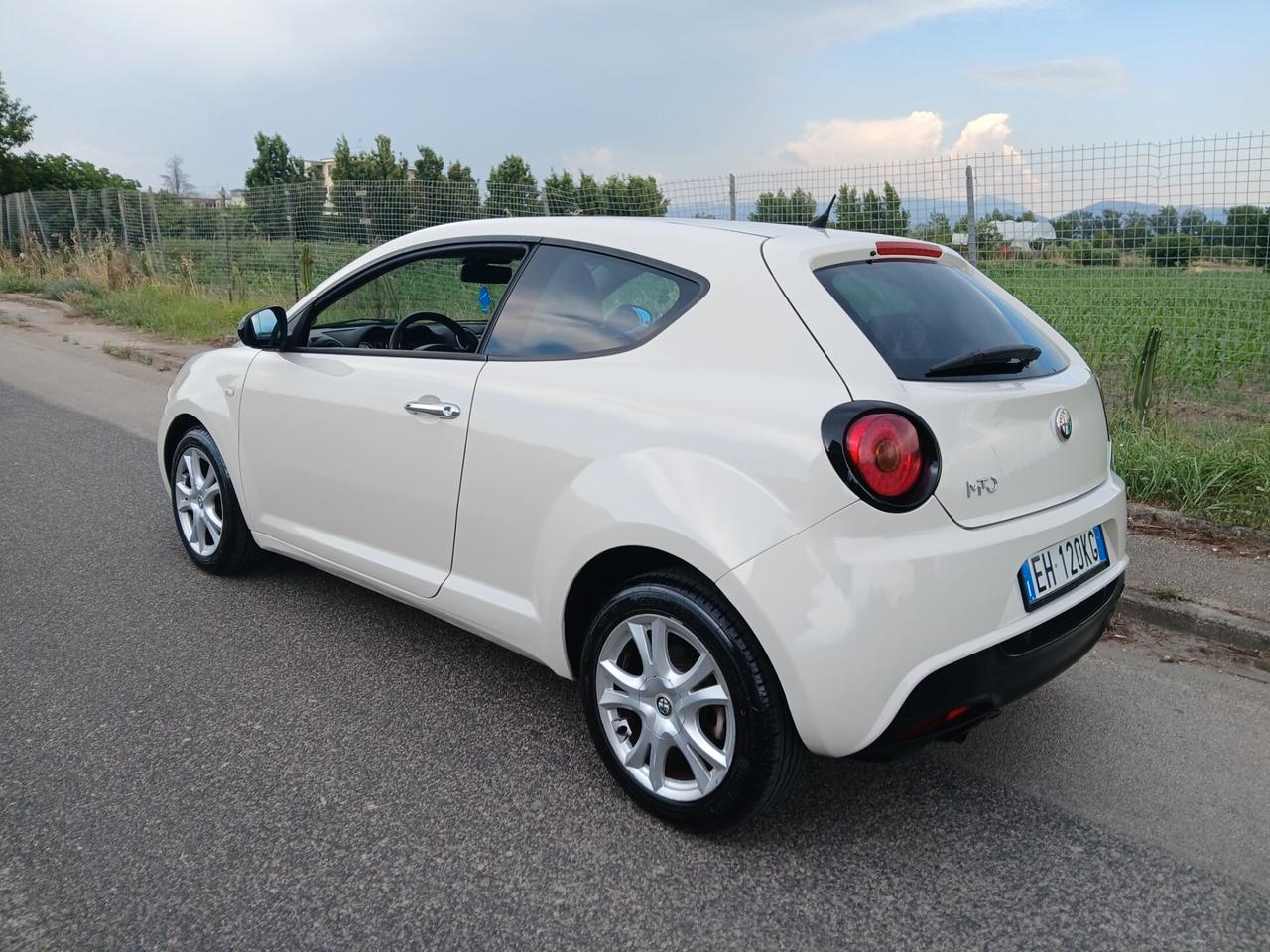 AlfaRomeo MiTo 1.4 105CV Distinctive 12Mesi GARANZIA