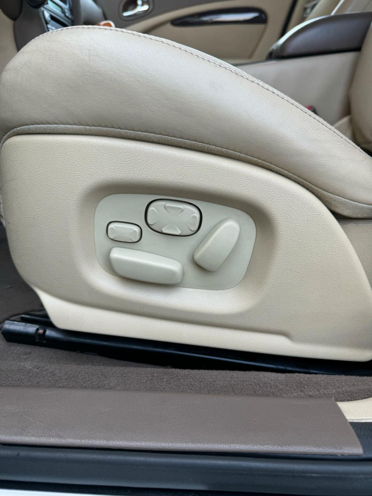 Jaguar S-Type 2.7 diesel V6 Executive