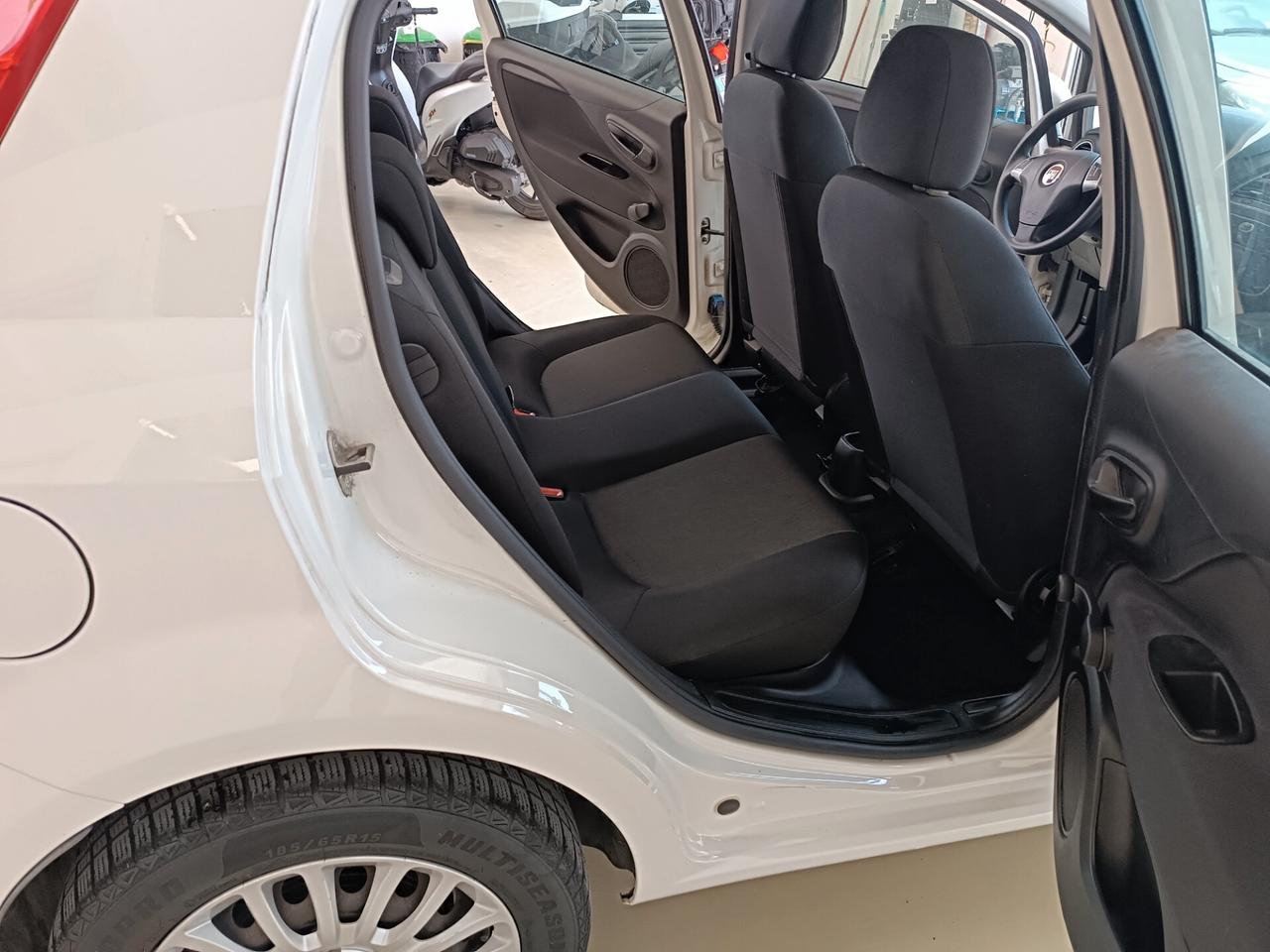 Fiat Punto 1.3 MJT II 75 CV 5 porte Lounge