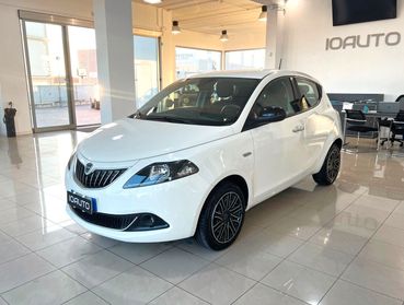 Lancia Ypsilon 1.0 Hybrid Gold 2023