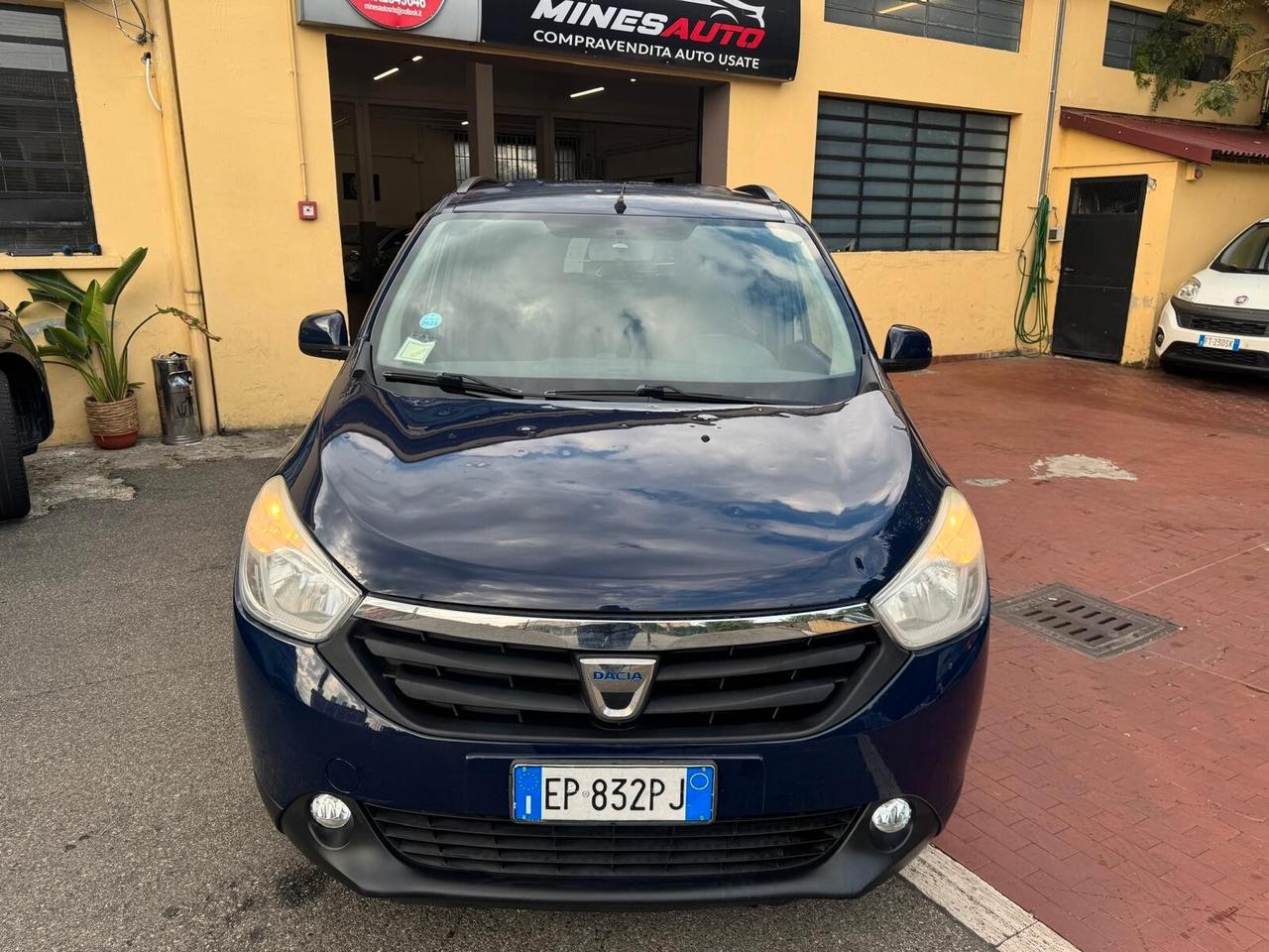 Dacia Lodgy 1.6 BENZINA 8V 85CV 7 posti Lauréate