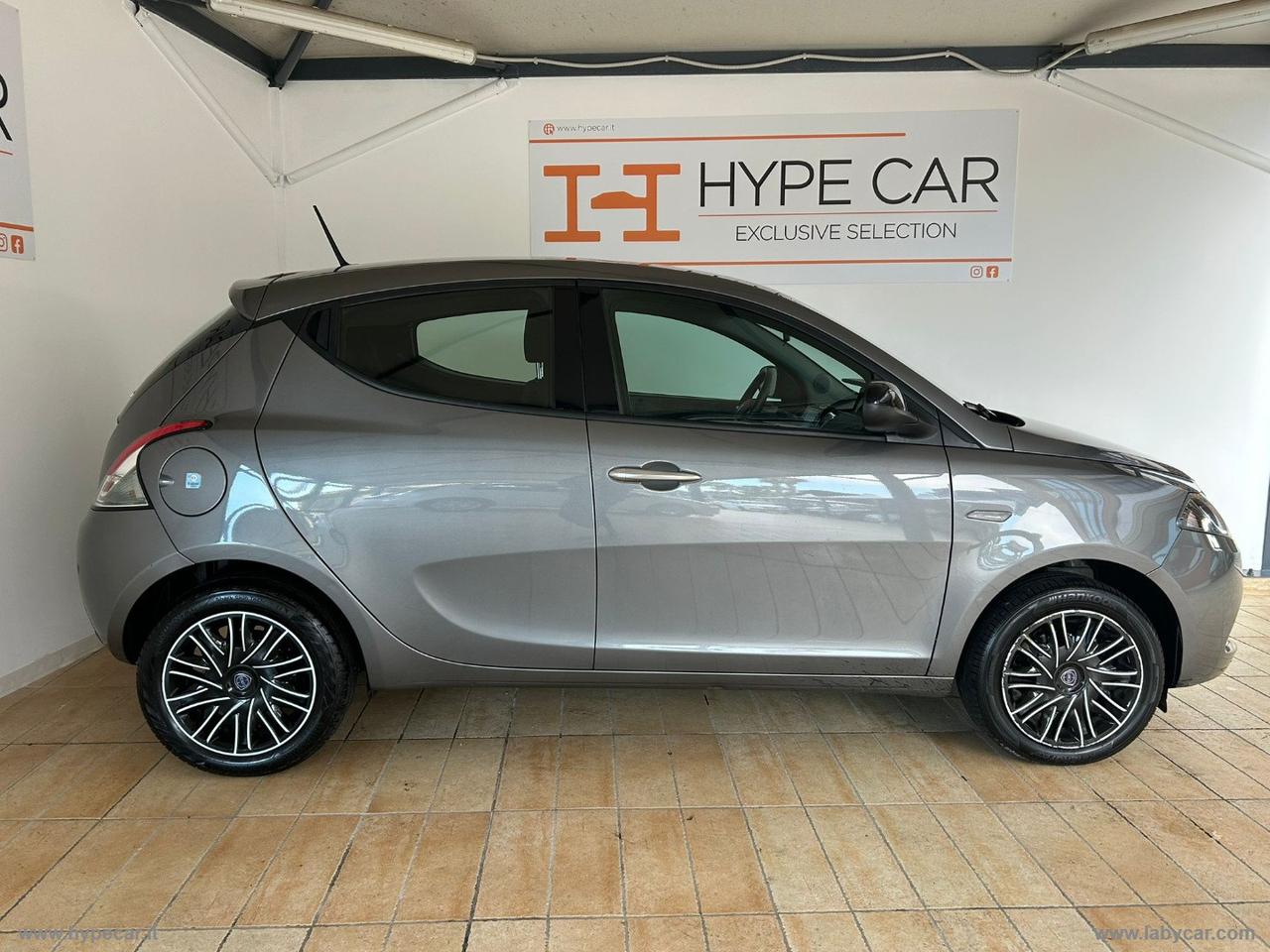 LANCIA Ypsilon 1.0 FireFly 5p.S&S Hybryd Gold