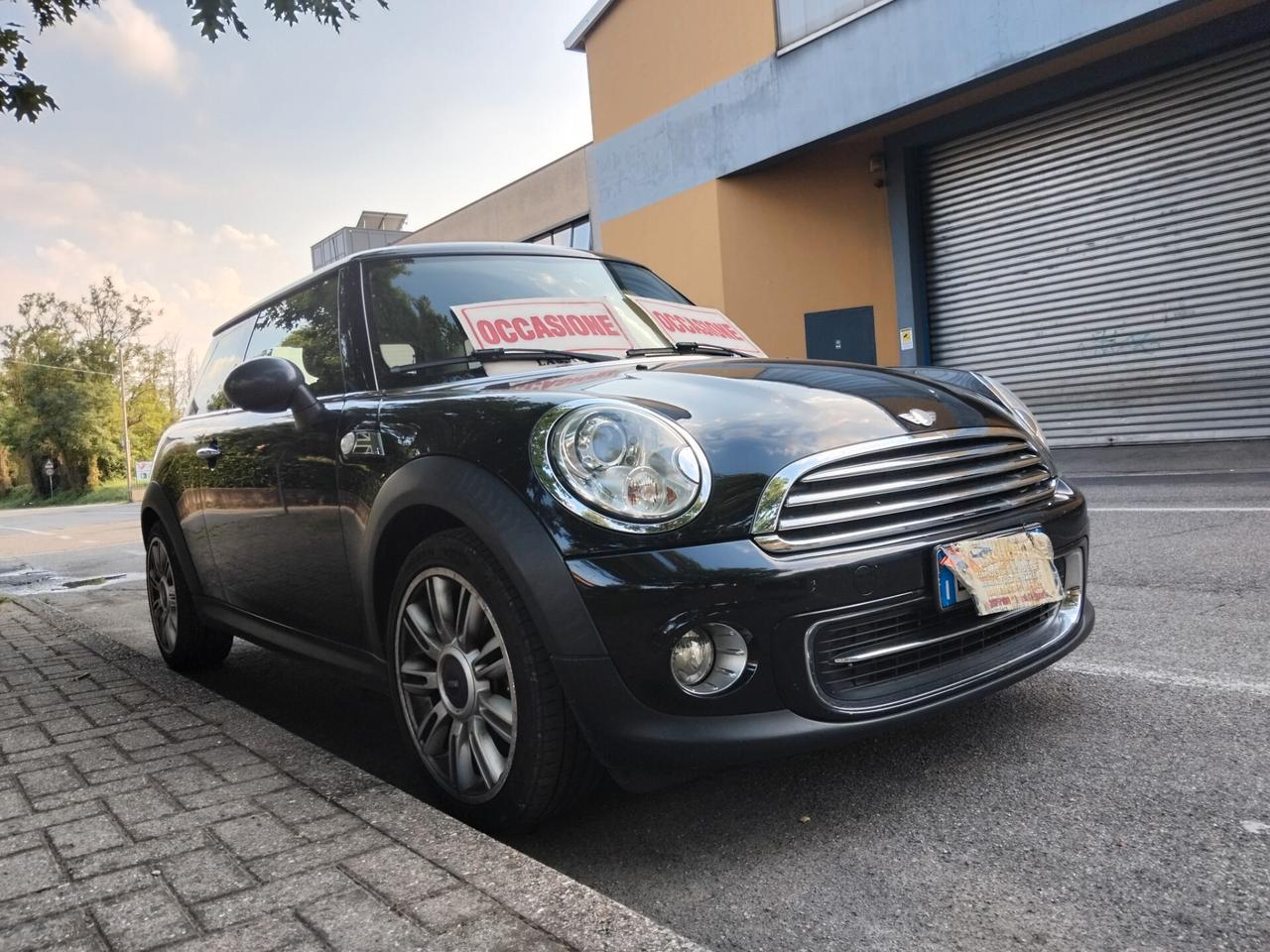 Mini Cooper Coupe 1.6 John Works Coupéb2012