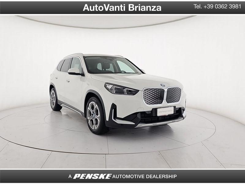 BMW iX1 eDrive 20 X-Line Special Edition