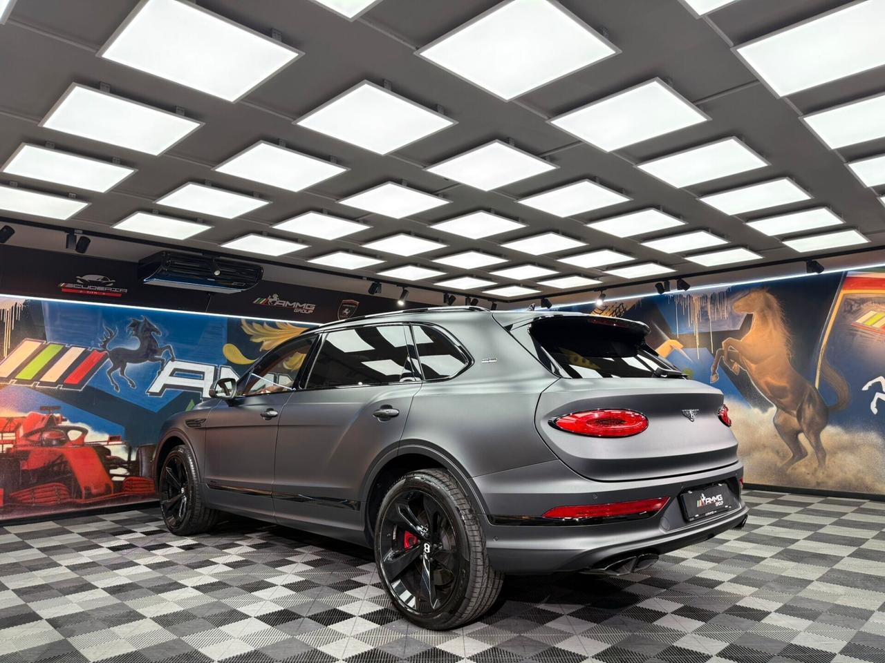 Bentley Bentayga V8 Azure (042)