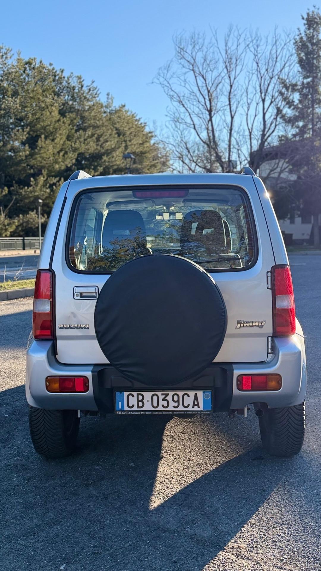 Suzuki Jimny 1.3i 16V cat 4WD JLX