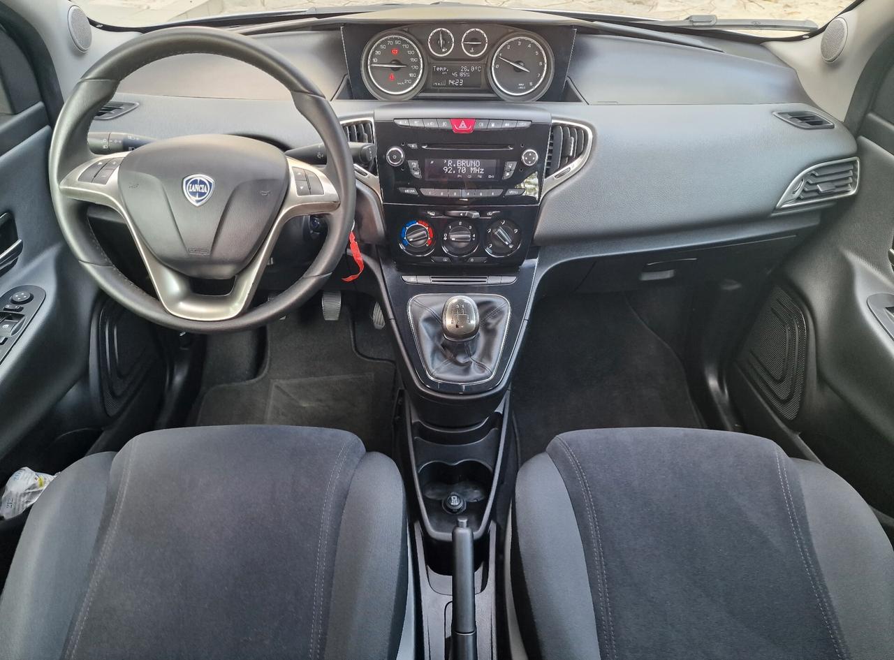 Lancia Ypsilon 1.4 Unyca Ecochic GPL