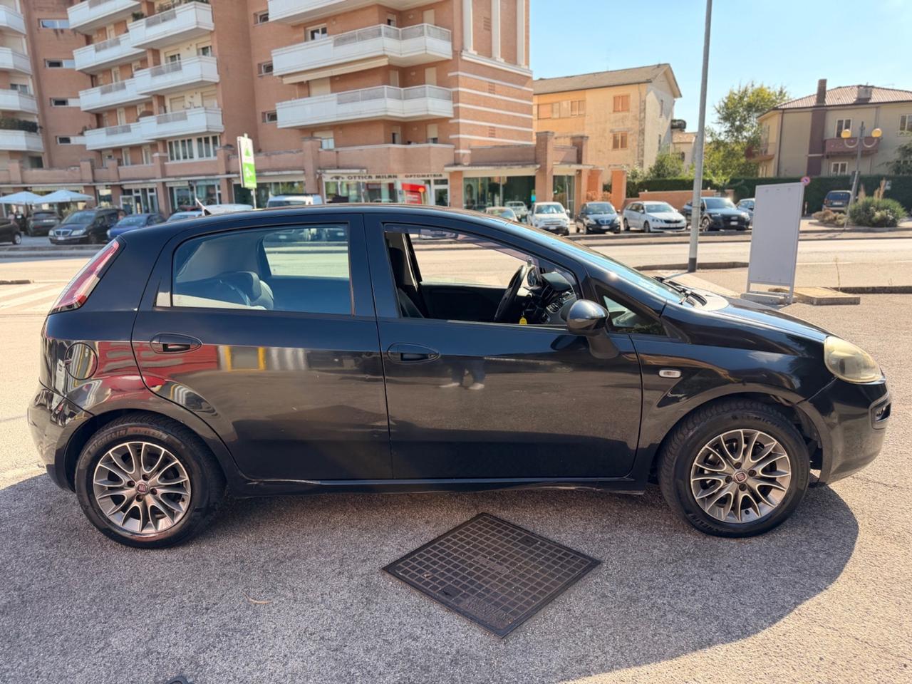 FIAT PUNTO evo 1.3MJT NEOPATENTATI GANCIO TRAINO