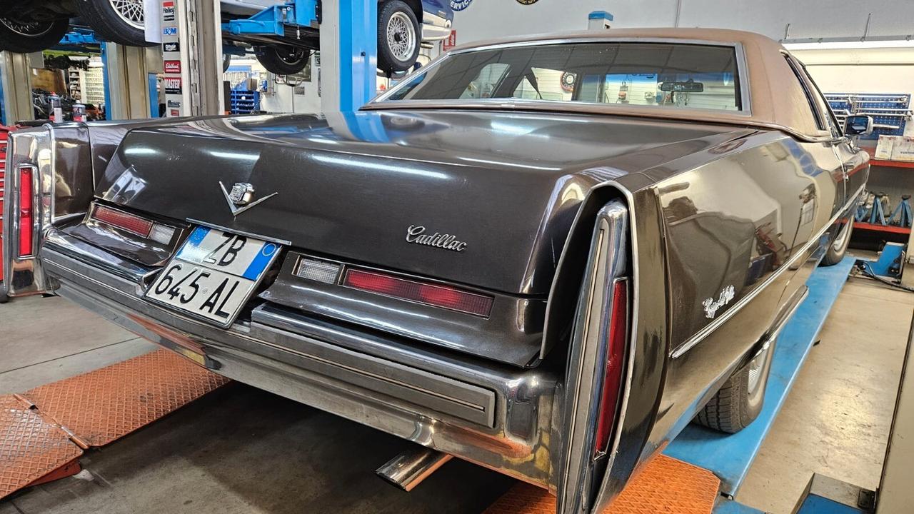 Cadillac Deville 1975