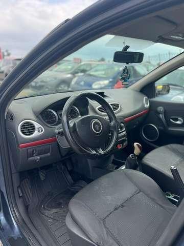 Renault Clio Clio 5p 1.2 16v Le Iene