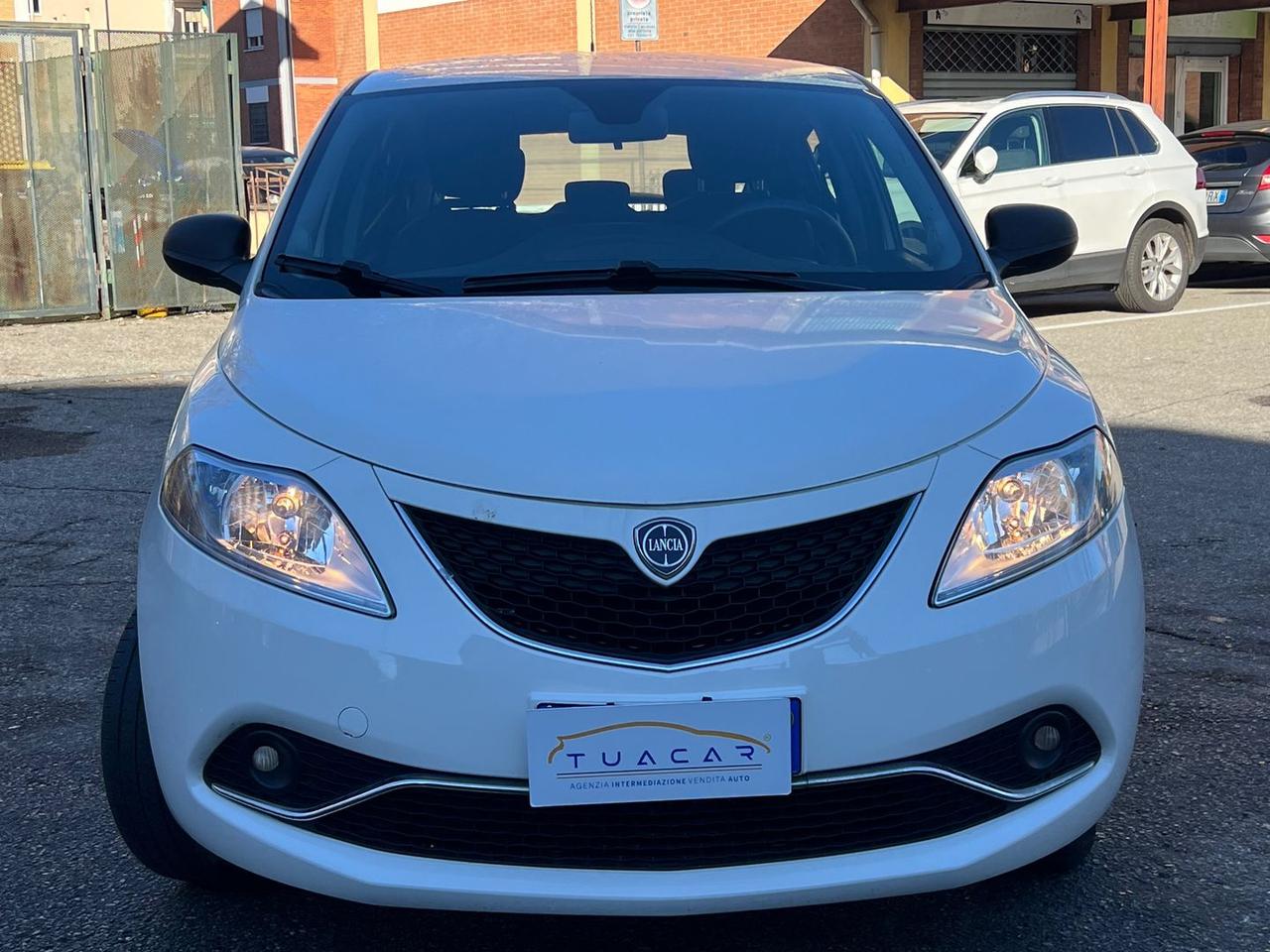 Lancia Ypsilon Silver 1.2 #8395