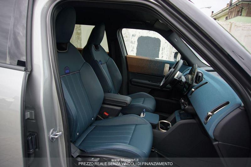 MINI Mini Countryman U25 Mini D Favoured Countryman