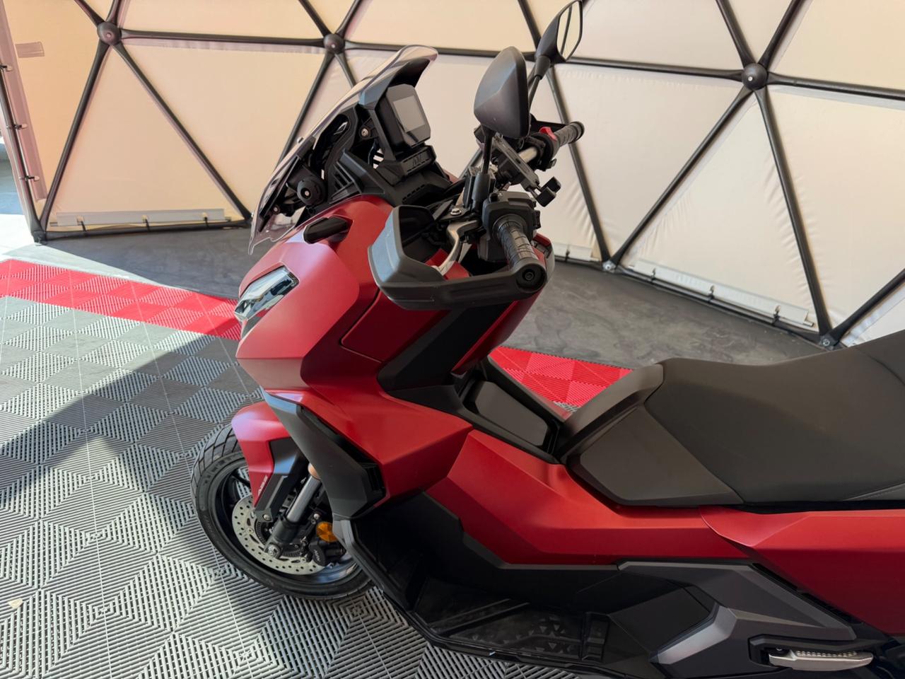 Honda ADV 350