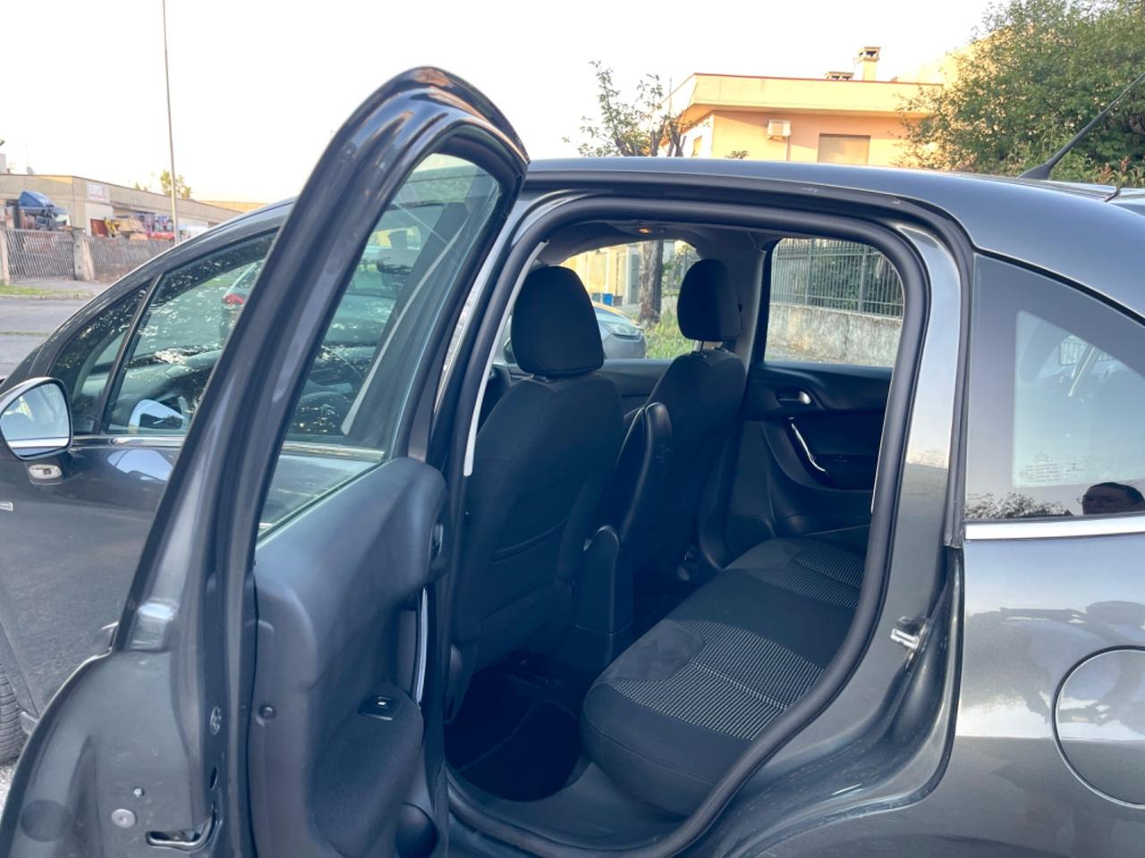 Citroen C3 1.2 VTi 82 Exclusive tetto panoramico per Neopatentati 2014