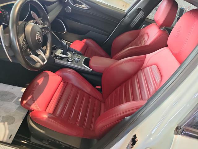 ALFA ROMEO Giulia 2.2 Turbodiesel 210 CV AT8 AWD Q4 Veloce